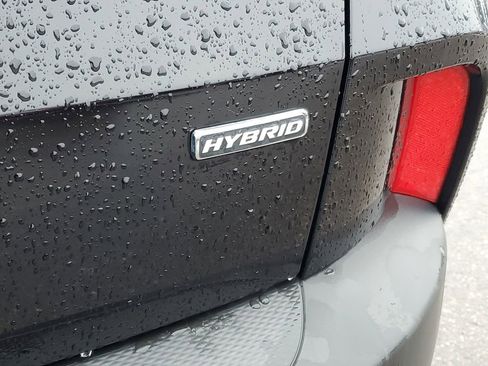 Used 2025 Ford Escape ST-Line w/ Equipment Group 301A image 33