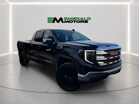 Used 2023 GMC Sierra 1500 SLE w/ Enhanced Capability Package AWD/4WD image 1