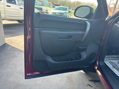 Used 2013 GMC Sierra 1500 SLE w/ Power Tech Package AWD/4WD image 14