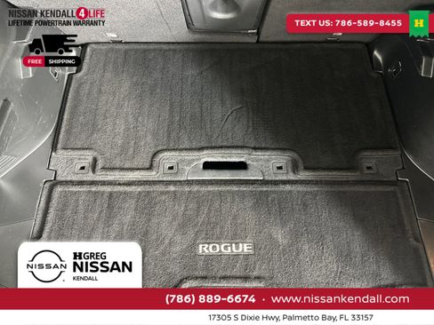 Used 2016 Nissan Rogue SL image 29