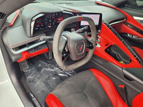 Used 2021 Chevrolet Corvette Stingray Premium Cpe w/ Z51 Performance Package RWD image 25