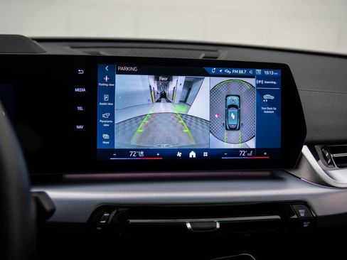 Certified 2025 BMW X2 xDrive28i w/ Premium Package image 27