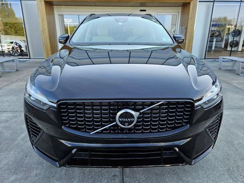 Certified 2025 Volvo XC60 T8 Plus w/ Protection Package Premier AWD/4WD image 2