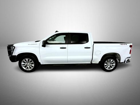 Used 2021 Chevrolet Silverado 1500 Custom image 8