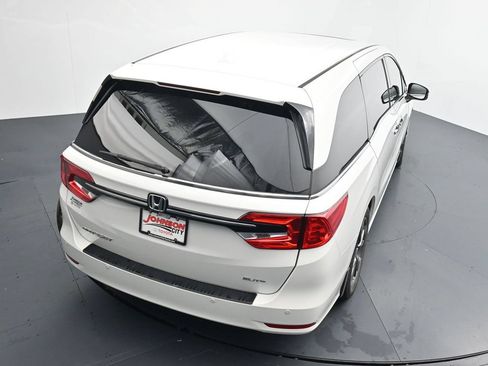 Used 2023 Honda Odyssey Elite image 22