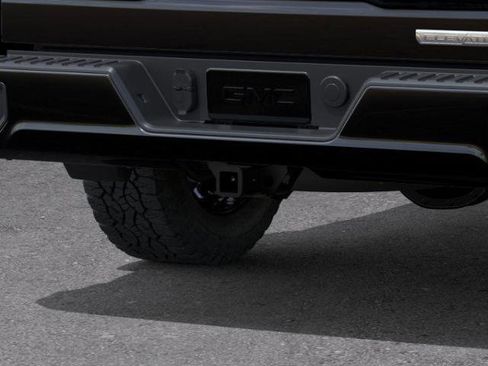 New 2026 GMC Sierra 1500 Elevation image 14