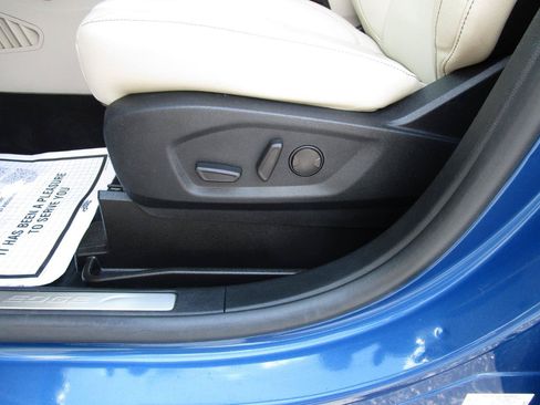 Used 2021 Ford Edge Titanium w/ Cargo Accessory Package FWD image 19