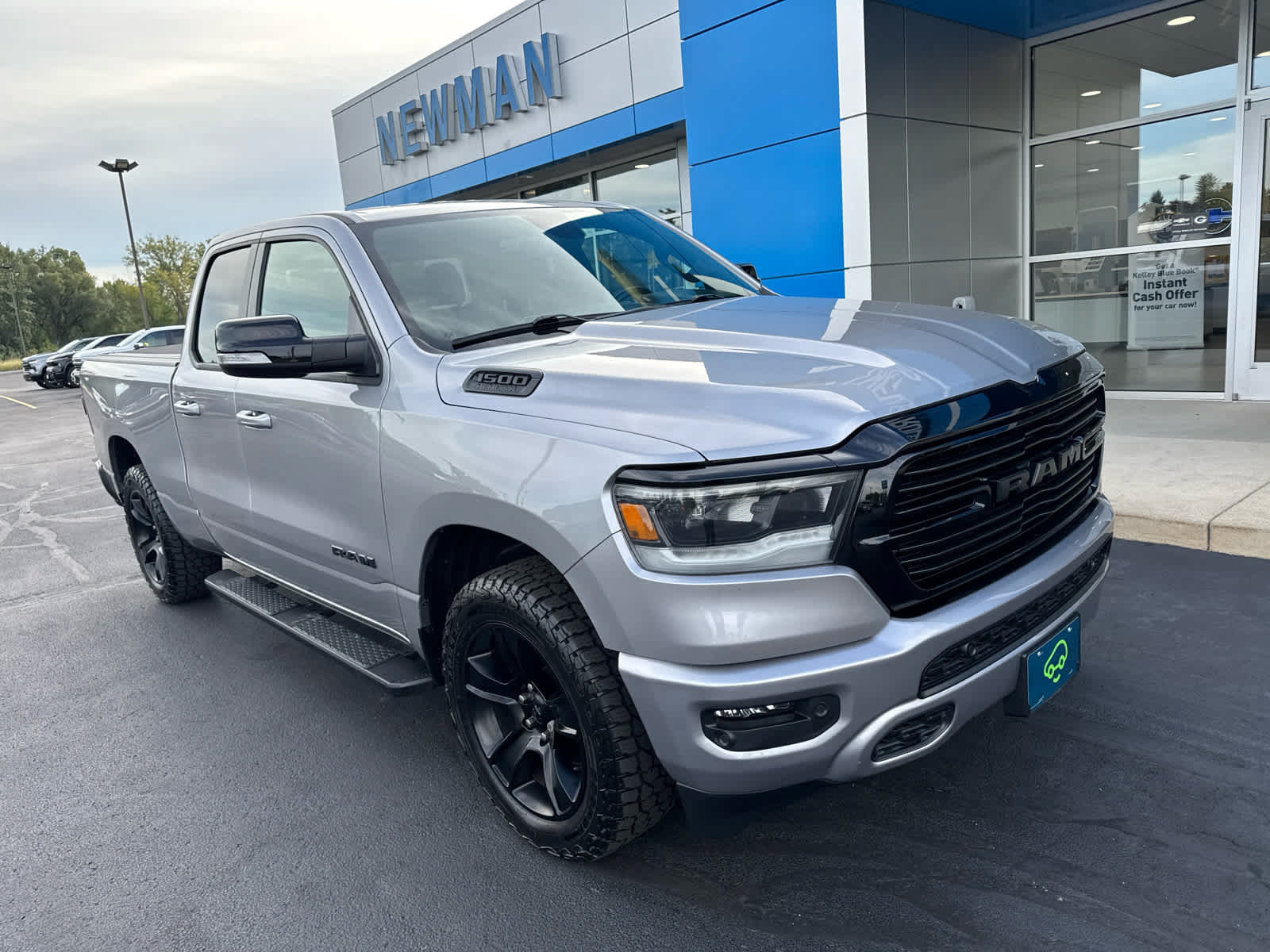 Used 2021 RAM 1500 Big Horn AWD/4WD image 1