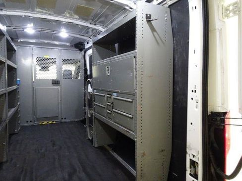 Used 2019 Ford Transit 250 148 Medium Roof RWD image 14