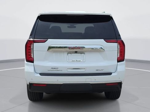 Certified 2021 GMC Yukon SLT w/ SLT Premium Package AWD/4WD image 5