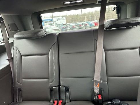 Used 2021 GMC Yukon Denali w/ Denali Ultimate Package image 9