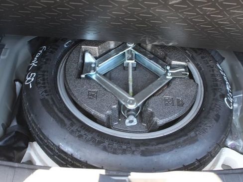 Certified 2023 Toyota RAV4 XLE Premium AWD/4WD image 21