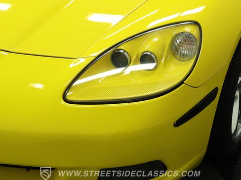 Used 2007 Chevrolet Corvette Coupe RWD image 20