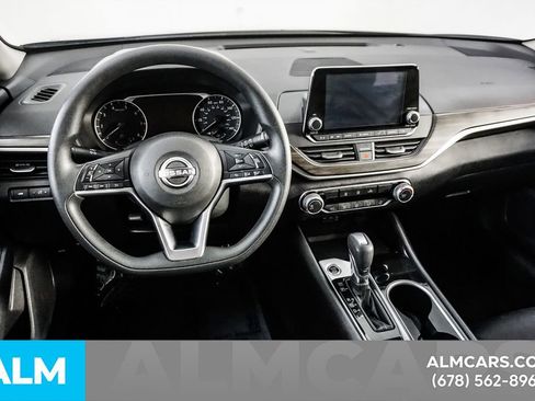 Used 2024 Nissan Altima 2.5 SV image 22