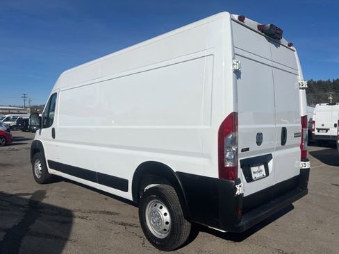 Used 2023 RAM ProMaster 2500 image 5