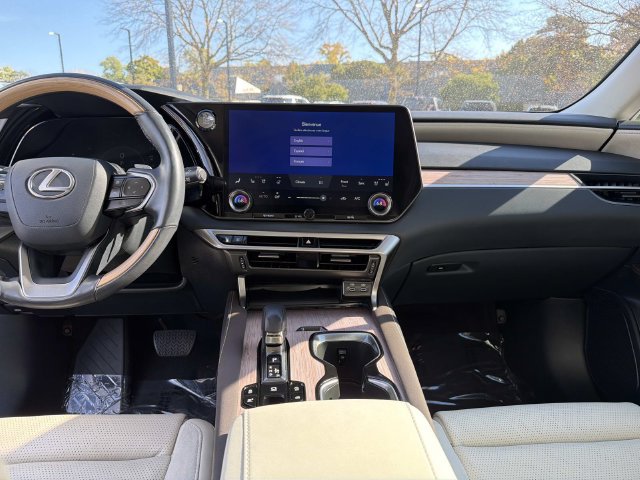 Certified 2024 Lexus RX 350 AWD w/ Convenience Package image 27