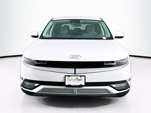 Used 2024 Hyundai Ioniq 5 SE RWD image 2