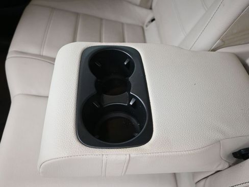 Used 2020 Mercedes-Benz GLE 350 image 17