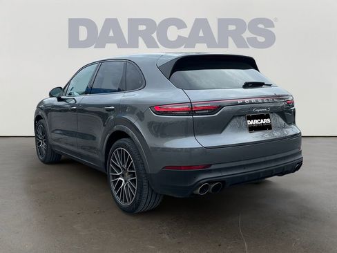 Used 2020 Porsche Cayenne S image 5