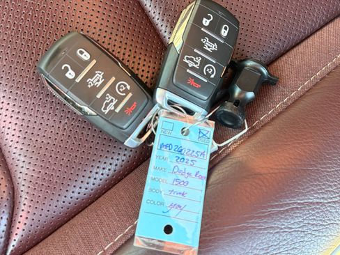 Used 2025 RAM 1500 Limited image 33