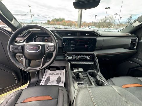 Used 2023 GMC Sierra 1500 AT4 w/ AT4 Premium Package image 13