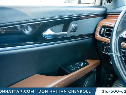 Used 2023 Lincoln Nautilus Reserve AWD/4WD image 19
