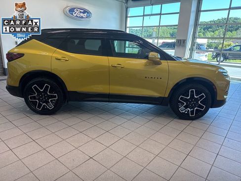 Used 2023 Chevrolet Blazer RS w/ Enhanced Convenience Package AWD/4WD image 18