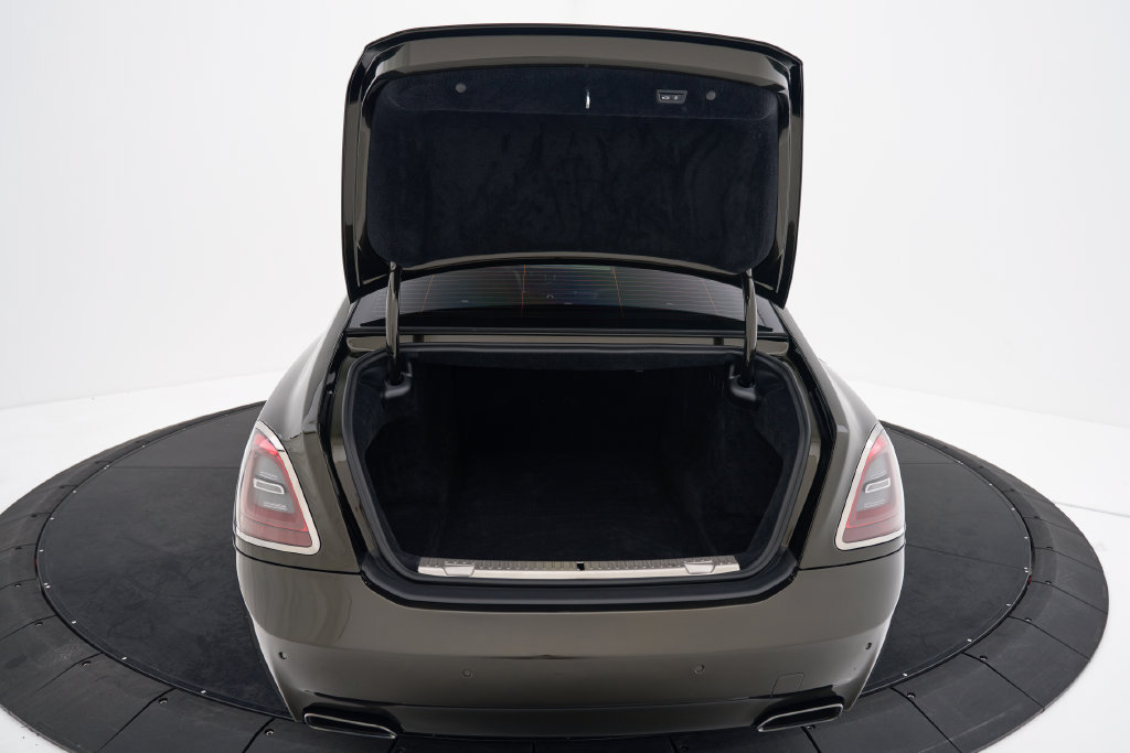 Used 2023 Rolls-Royce Ghost Black Badge AWD/4WD image 26