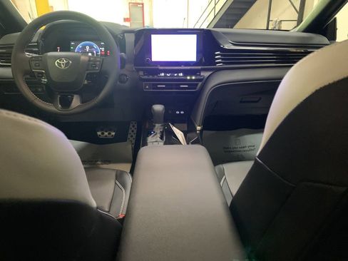 New 2026 Toyota Camry SE FWD image 15