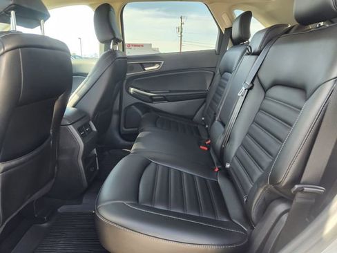 Used 2021 Ford Edge SEL AWD/4WD image 12