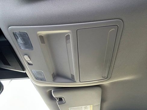 Used 2024 Ford Ranger XL image 29