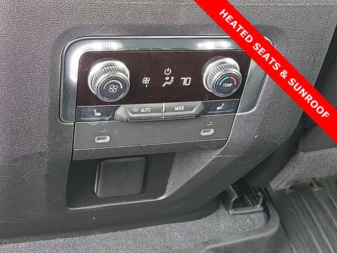 Used 2023 GMC Yukon XL AT4 w/ AT4 Premium Package image 12