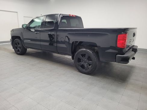 Used 2015 Chevrolet Silverado 1500 W/T RWD image 3