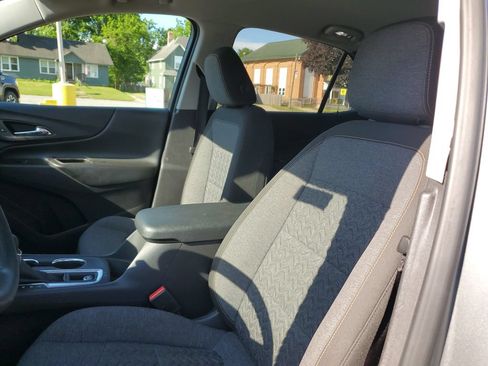 Used 2024 Chevrolet Equinox LT w/ LPO, Floor Liner Package AWD/4WD image 16