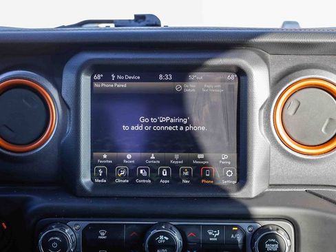 Used 2020 Jeep Gladiator Mojave image 15