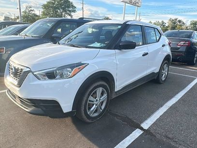 Used 2020 Nissan Kicks S