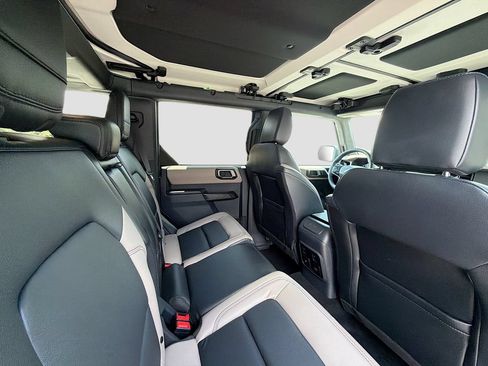 Used 2024 Ford Bronco Wildtrak AWD/4WD image 26