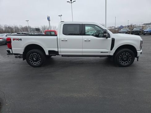 Certified 2025 Ford F250 Platinum image 11