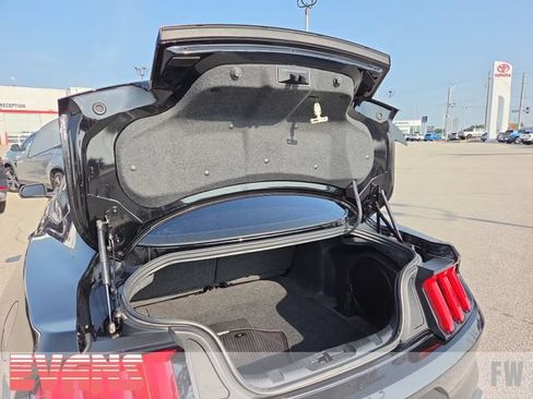 Used 2021 Ford Mustang GT Premium w/ Equipment Group 401A RWD image 25