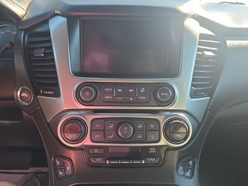 Used 2020 Chevrolet Suburban Premier w/ RST 6.2L Performance Edition AWD/4WD image 32
