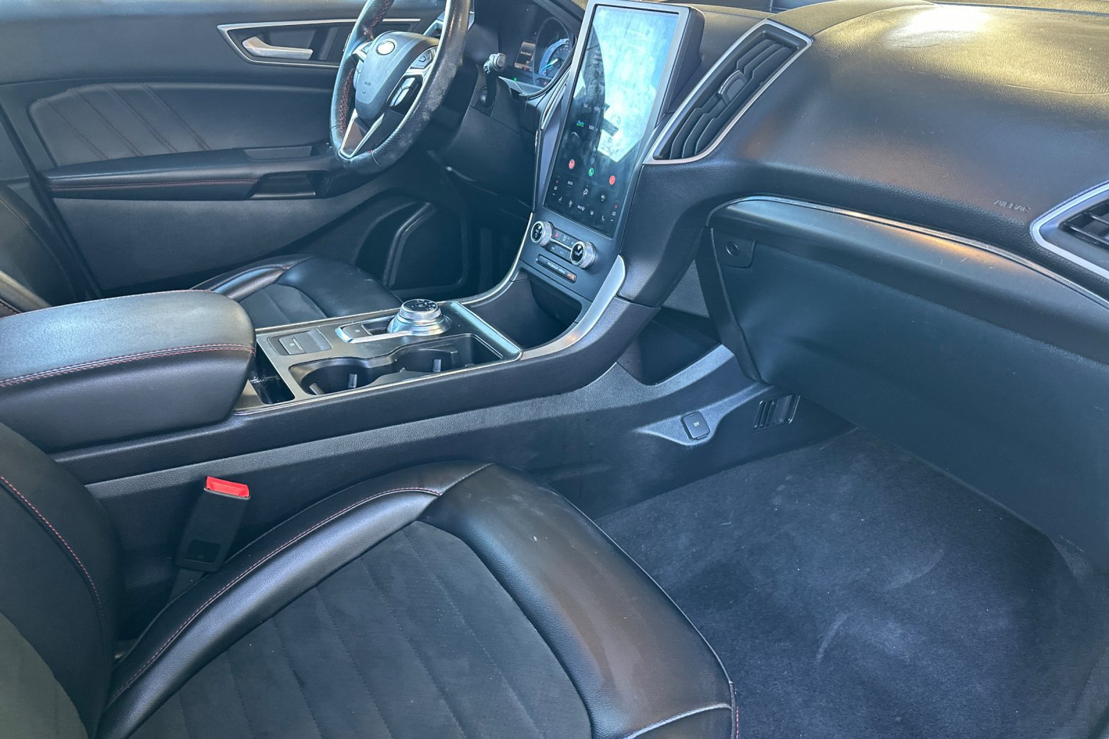 Certified 2023 Ford Edge ST-Line AWD/4WD image 15