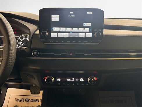 Used 2022 Mitsubishi Outlander SE image 21