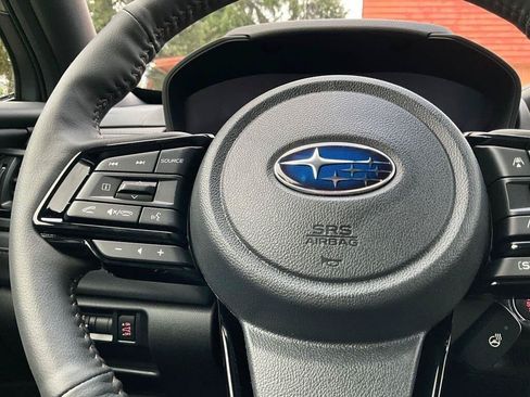 Certified 2025 Subaru Forester Touring AWD/4WD image 22
