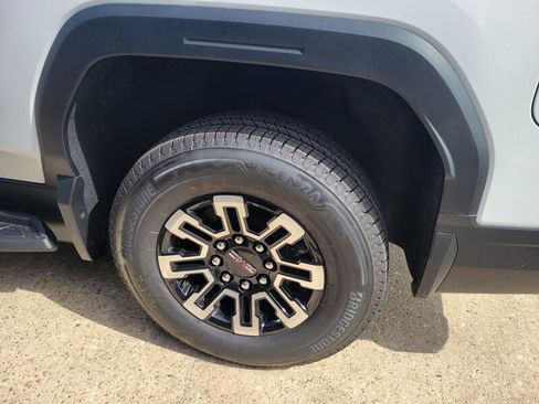 New 2026 GMC Sierra EV Elevation image 9