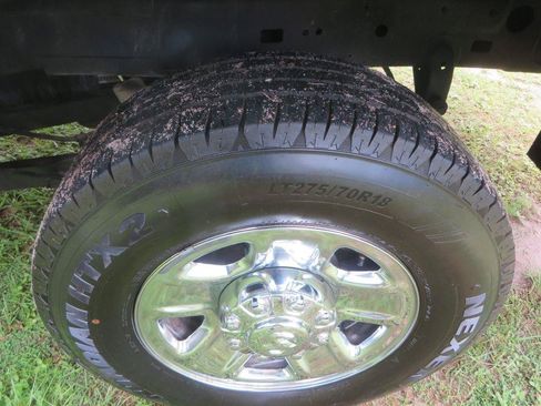 Used 2021 RAM 2500 Tradesman w/ Chrome Appearance Group AWD/4WD image 26
