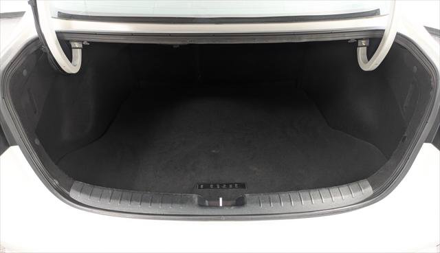 Used 2022 Kia Forte LXS w/ LXS Technology Package FWD image 18