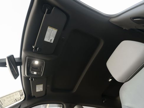 Used 2021 Chevrolet Silverado 1500 LTZ image 20