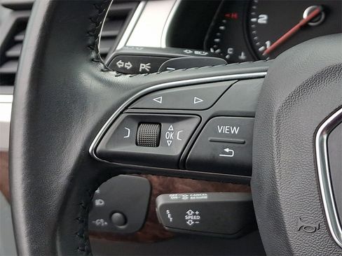 Used 2017 Audi Q7 2.0T Premium Plus w/ Premium Plus Package image 24