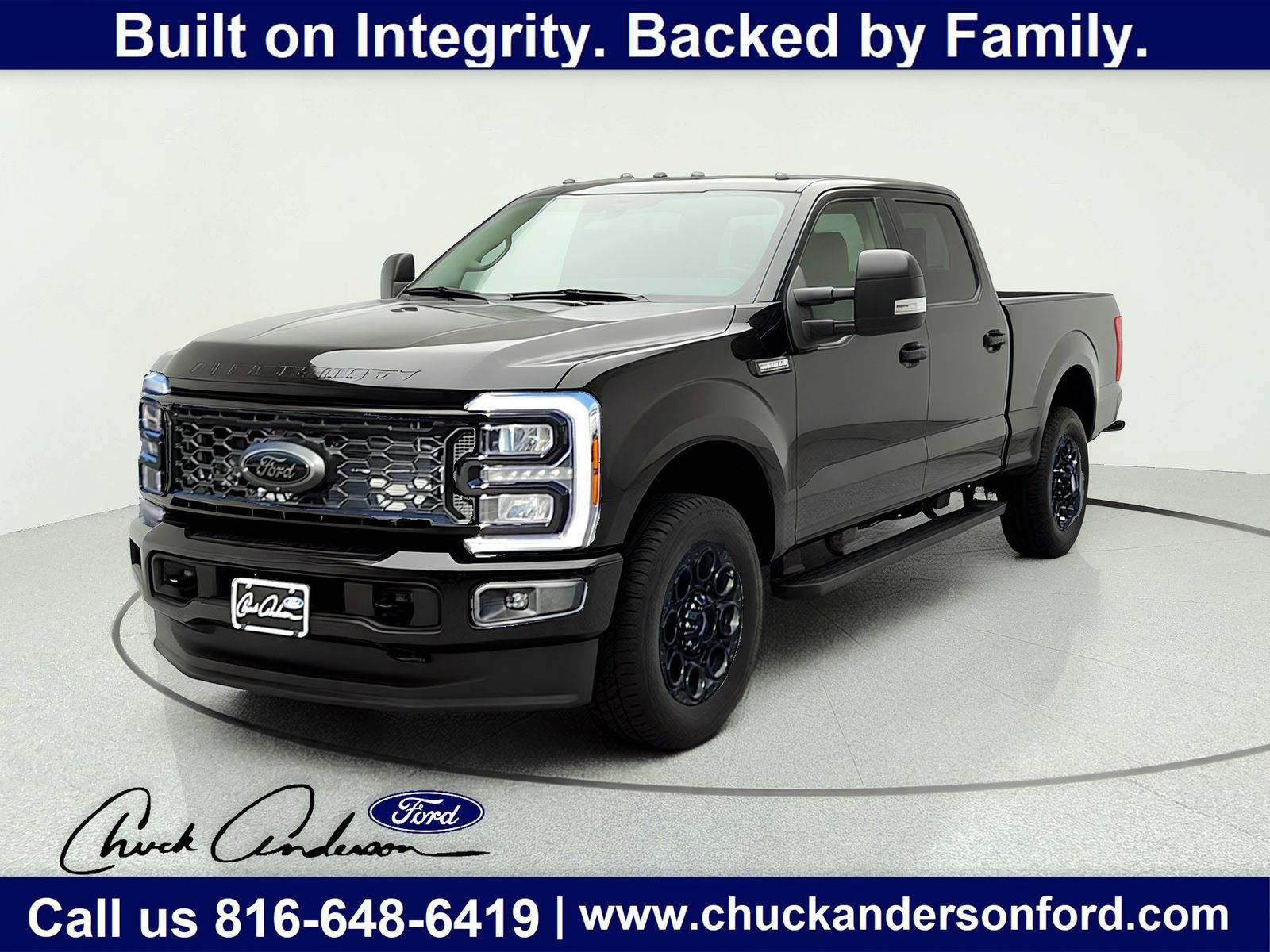 New 2026 Ford F250 XLT w/ XLT Premium Package AWD/4WD image 1