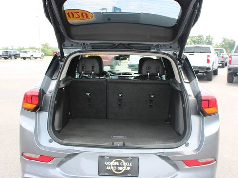 Used 2020 Buick Encore GX Select w/ Sport Touring Package FWD image 14
